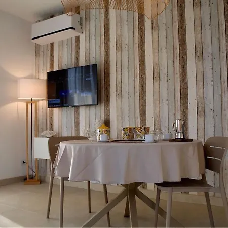 Seahome-private Park, Garden And Outdoor Kitchen Apartment Diano Castello