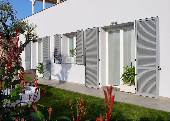 Apartment Seahome-private Park, Garden And Outdoor Kitchen *